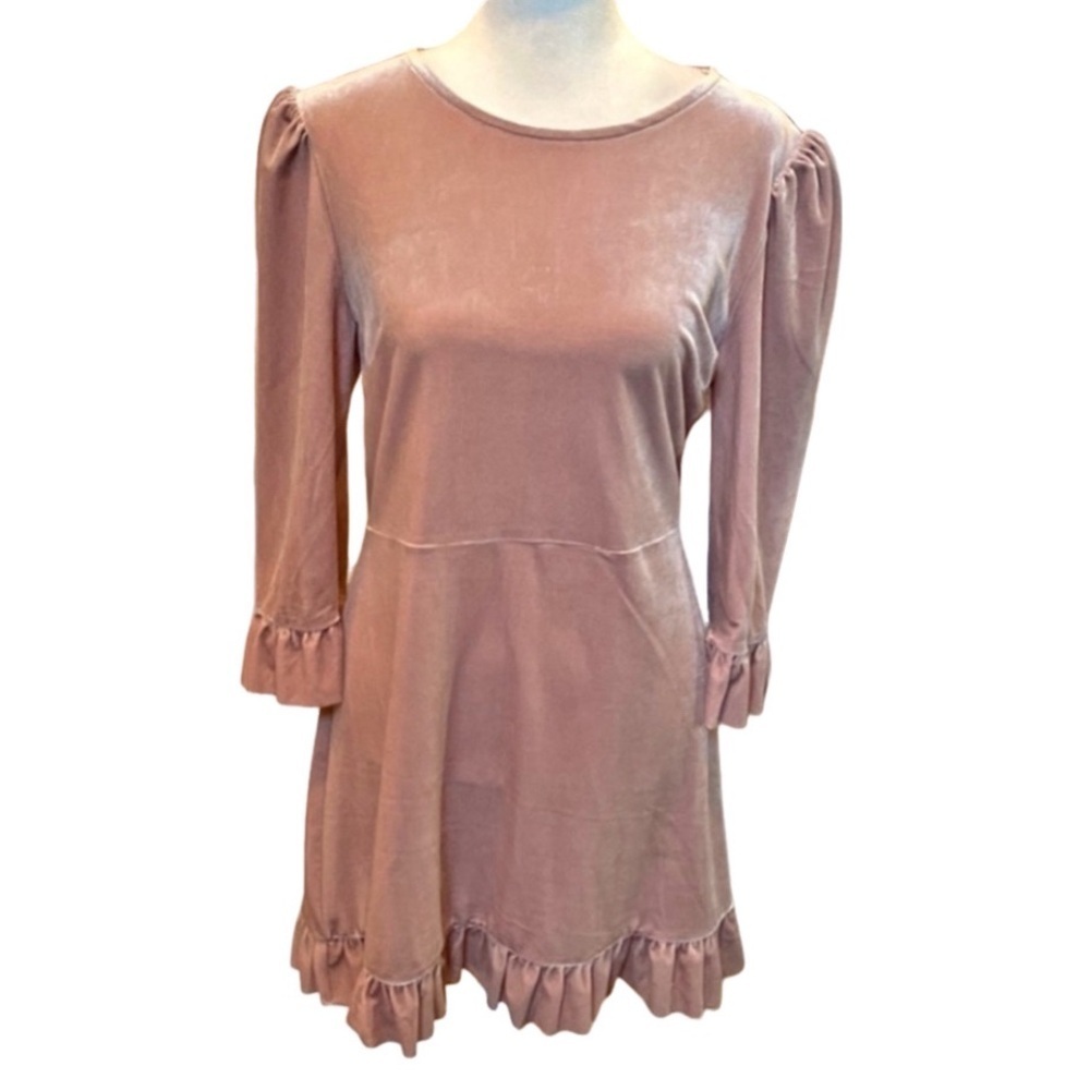 Forever 21 Blush Pink Velvet Flounce Blush Pink Dress. Super soft . Size L. NWT